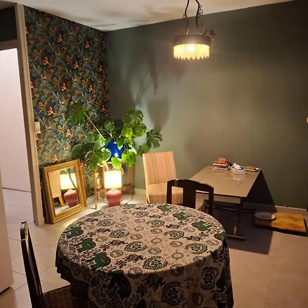 Pansiyon Lit Double Pres De La Loire